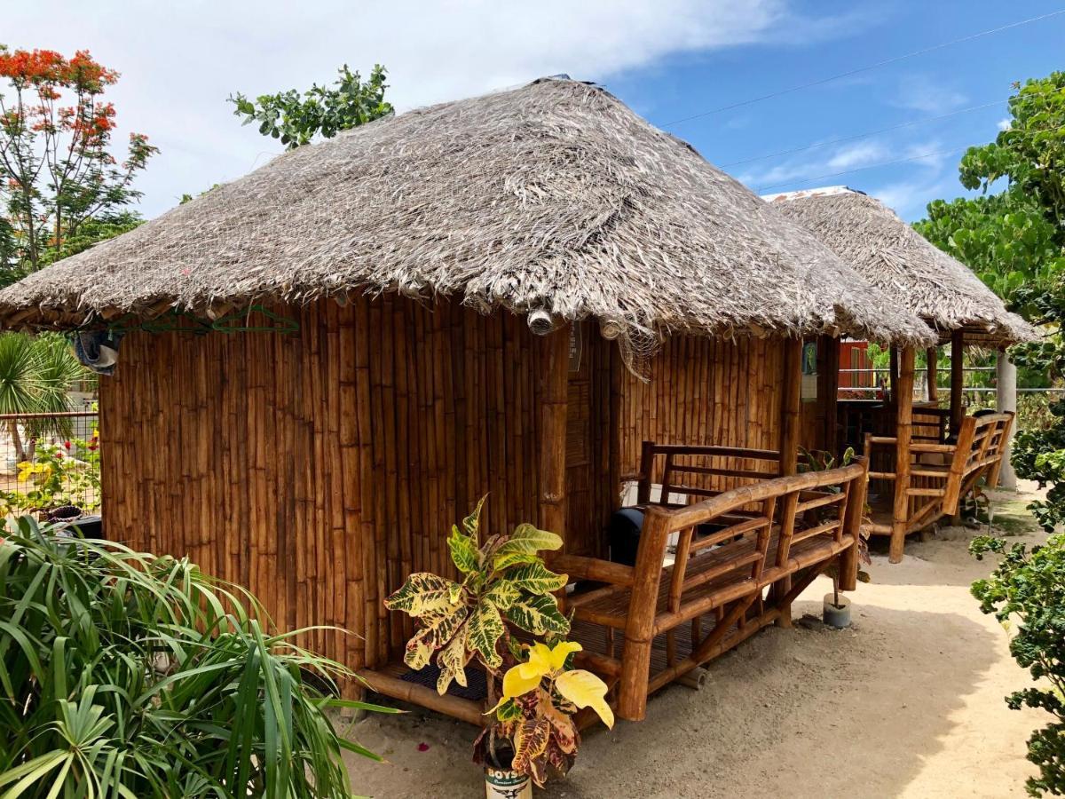 Hostel Lionfish Backpackers Malapascua (Adults Only) Exterior foto